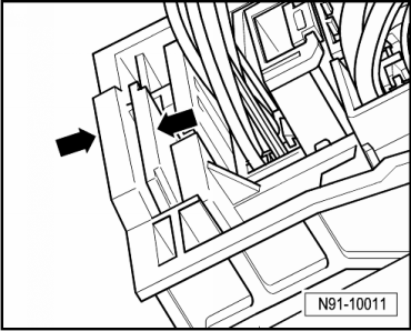 Autoradios et systèmes intégrés d'autoradio et de navigation : dépose et repose, Golf berline