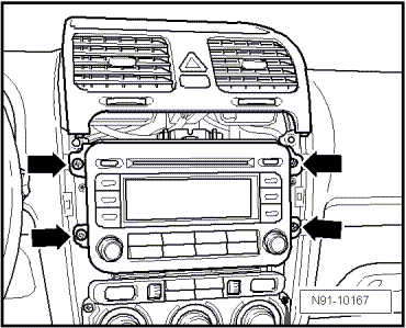 Autoradios et systèmes intégrés d'autoradio et de navigation : dépose et repose, Golf berline