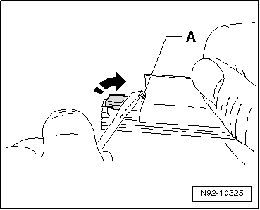 Raclette d'essuie-glace : dépose et repose, essuie-glace sans articulation (fabricant : Bosch)