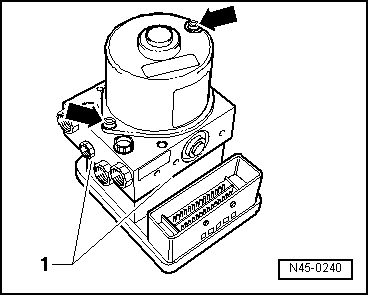 Calculateur : dévissage de l'unité hydraulique