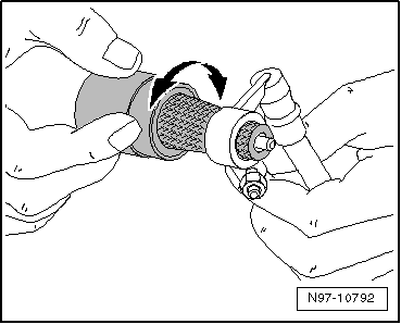 Nettoyage de la cosse de batterie et de la borne de batterie